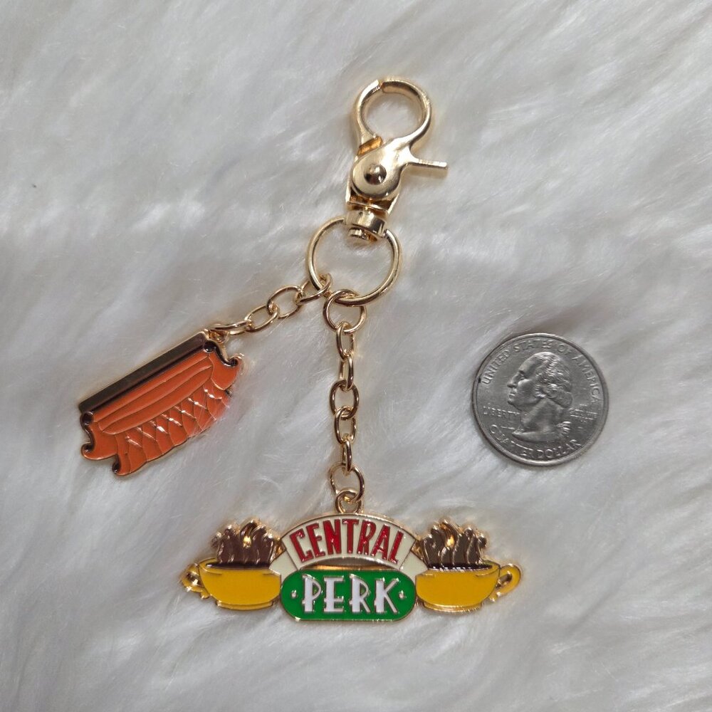 FRIENDS Central Perk Keychain - Picture 3 of 6